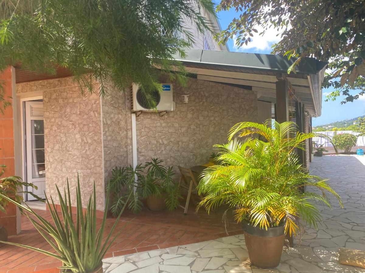 Apartamento Au Pipiri Leve Schoelcher Exterior foto